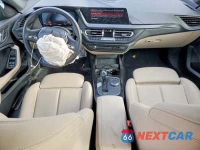 Zdjęcie 8 z 11 samochodu: 2021 BMW 228XI VIN:WBA73AK08M7H37629 - miniatura