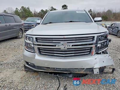 Piąte zdjęcie samochodu w środku: 2020 CHEVROLET SUBURBAN C1500 PREMIER VIN:1GNSCJKC0LR213146 - miniatura