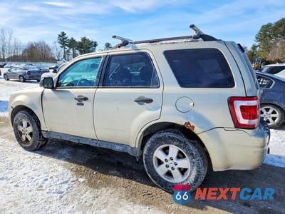 Drugie zdjęcie samochodu z przodu: 2012 FORD ESCAPE XLT VIN:1FMCU9DG4CKB84098 - miniatura