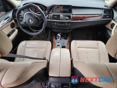Zdjęcie 8 z 13 samochodu: 2011 BMW X5 XDRIVE35I VIN:5UXZV4C52BL740365 - miniatura