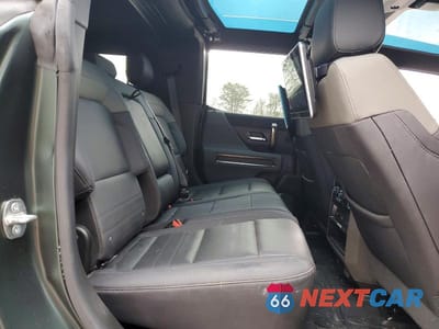 Zdjęcie 10 z 12 samochodu: 2024 GMC HUMMER SUV 3X VIN:1GKB0RDC7RU101550 - miniatura