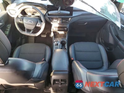 Zdjęcie 8 z 11 samochodu: 2026 FORD ESCAPE ST LINE VIN:1FMCU0MN4TUA32689 - miniatura