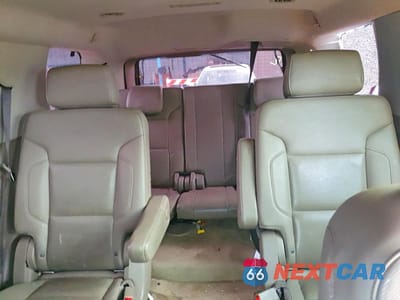 Zdjęcie 10 z 13 samochodu: 2018 GMC YUKON SLT VIN:1GKS2BKC4JR124294 - miniatura