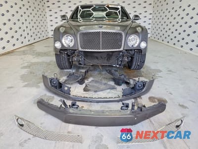 Zdjęcie 12 z 13 samochodu: 2011 BENTLEY MULSANNE VIN:SCBBB7ZH8BC016150 - miniatura