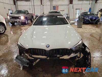 Piąte zdjęcie samochodu w środku: 2021 BMW M850XI VIN:WBAGV8C00MCF75889 - miniatura