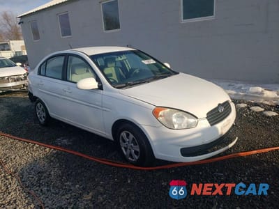 Czwarte zdjęcie samochodu z boku: 2009 HYUNDAI ACCENT GLS VIN:KMHCN46C39U367614 - miniatura