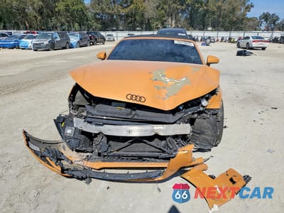 Piąte zdjęcie samochodu w środku: 2017 AUDI TT VIN:TRUT5CFV5H1001093 - miniatura