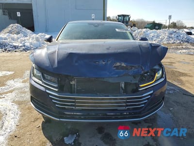 Piąte zdjęcie samochodu w środku: 2019 VOLKSWAGEN ARTEON SEL PREMIUM VIN:WVWER7AN6KE031273 - miniatura