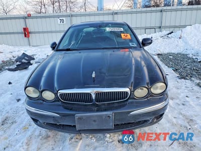 Piąte zdjęcie samochodu w środku: 2002 JAGUAR X-TYPE 3.0 VIN:SAJEB51C12WC75130 - miniatura