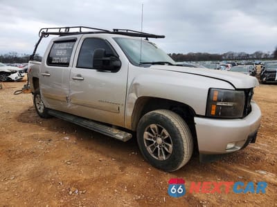 Czwarte zdjęcie samochodu z boku: 2007 CHEVROLET SILVERADO K1500 CREW CAB VIN:2GCEK13M071522002 - miniatura