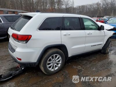 Trzecie zdjęcie samochodu z tyłu: 2022 JEEP GRAND CHEROKEE LAREDO E VIN:1C4RJFAG7NC175452 - miniatura