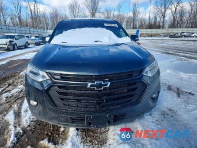 Piąte zdjęcie samochodu w środku: 2021 CHEVROLET TRAVERSE LT VIN:1GNEVHKW7MJ108307 - miniatura