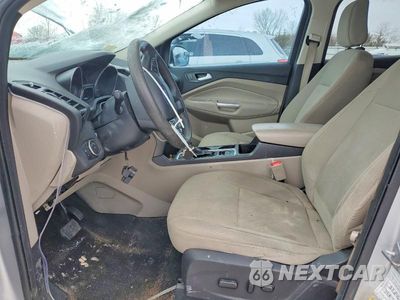 Zdjęcie 7 z 13 samochodu: 2018 FORD ESCAPE SE VIN:1FMCU9G99JUC13691 - miniatura