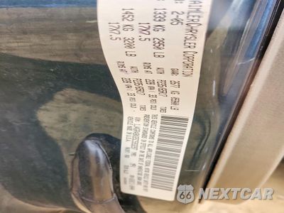Zdjęcie 13 z 14 samochodu: 2005 JEEP GRAND CHEROKEE LAREDO VIN:1J4GR48K65C593298 - miniatura