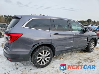 Trzecie zdjęcie samochodu z tyłu: 2019 HONDA PILOT EXL VIN:5FNYF6H5XKB073403 - miniatura
