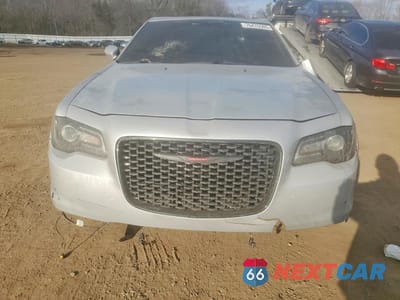 Piąte zdjęcie samochodu w środku: 2021 CHRYSLER 300 S VIN:2C3CCABGXMH545598 - miniatura