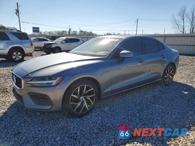 2019 VOLVO S60 T5 MOMENTUM 7JR102FK2KG014115 - główne zdjęcie licytacji z USA - miniatura