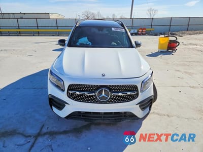 Piąte zdjęcie samochodu w środku: 2023 MERCEDES-BENZ GLB 250 VIN:W1N4M4GB6PW327202 - miniatura