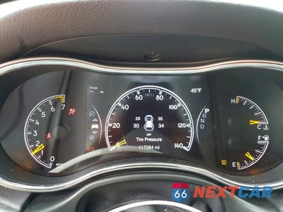 Zdjęcie 9 z 12 samochodu: 2019 JEEP GRAND CHEROKEE LIMITED VIN:1C4RJEBGXKC805985 - miniatura