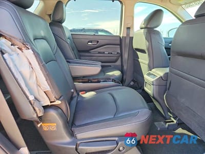 Zdjęcie 11 z 13 samochodu: 2024 NISSAN PATHFINDER SL VIN:5N1DR3CBXRC298585 - miniatura
