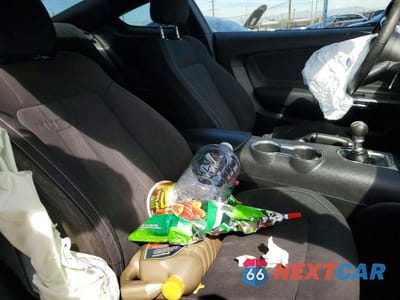 Zdjęcie 10 z 11 samochodu: 2019 FORD MUSTANG GT VIN:1FA6P8CF3K5194863 - miniatura
