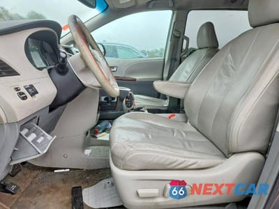 Zdjęcie 7 z 13 samochodu: 2011 TOYOTA SIENNA XLE 7-PASSENGER VIN:5TDDK3DC2BS018632 - miniatura