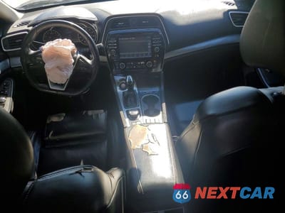 Zdjęcie 8 z 13 samochodu: 2017 NISSAN MAXIMA 3.5S VIN:1N4AA6APXHC371537 - miniatura