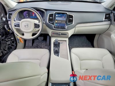 Zdjęcie 8 z 14 samochodu: 2023 VOLVO XC90 PLUS VIN:YV40621N1P1971241 - miniatura