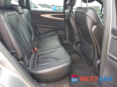 Zdjęcie 10 z 12 samochodu: 2020 LINCOLN TOWNHOUSE NAUTILUS VIN:2LMPJ8J96LBL04508 - miniatura