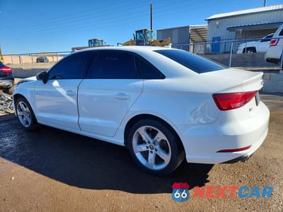 Drugie zdjęcie samochodu z przodu: 2018 AUDI A3 PREMIUM VIN:WAUAUGFF0J1038852 - miniatura