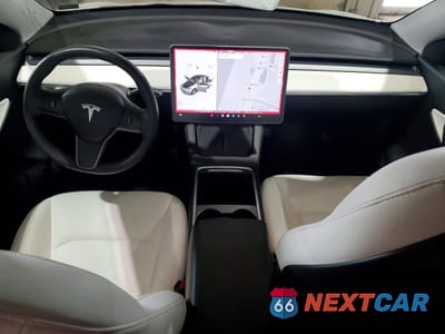 Zdjęcie 8 z 15 samochodu: 2021 TESLA MODEL Y VIN:5YJYGAEE8MF301812 - miniatura
