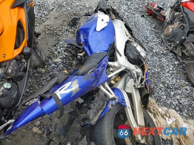 Zdjęcie 6 z 8 samochodu: 2000 YAMAHA YZFR1 VIN:JYARN05E9YA003221 - miniatura