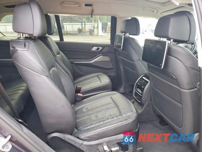 Zdjęcie 11 z 13 samochodu: 2019 BMW X7 XDRIVE40I VIN:5UXCW2C53KL083843 - miniatura