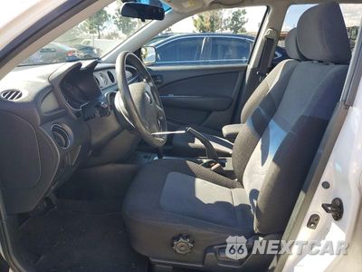 Zdjęcie 7 z 12 samochodu: 2003 MITSUBISHI OUTLANDER LS VIN:JA4LX31G33U030039 - miniatura