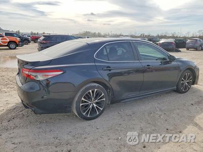 Trzecie zdjęcie samochodu z tyłu: 2018 TOYOTA CAMRY L VIN:4T1B11HK7JU156155 - miniatura