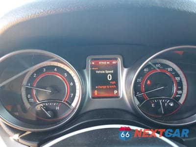 Zdjęcie 9 z 12 samochodu: 2018 DODGE JOURNEY CROSSROAD VIN:3C4PDDGG6JT430598 - miniatura