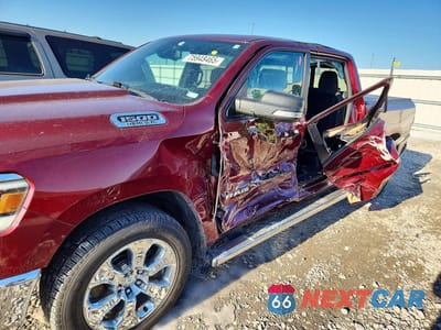 2019 RAM 1500 CLASSIC 1C6SRFMT9KN703549 - główne zdjęcie licytacji z USA - miniatura