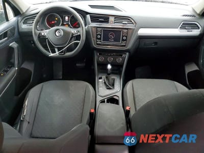 Zdjęcie 8 z 13 samochodu: 2020 VOLKSWAGEN TIGUAN S VIN:3VV1B7AX2LM076647 - miniatura