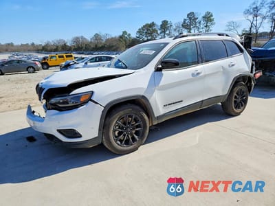 2023 JEEP CHEROKEE ALTITUDE LUX 1C4PJMMB4PD110888 - główne zdjęcie licytacji z USA - miniatura