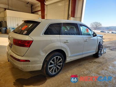 Trzecie zdjęcie samochodu z tyłu: 2019 AUDI Q7 PREMIUM PLUS VIN:WA1LAAF72KD025184 - miniatura