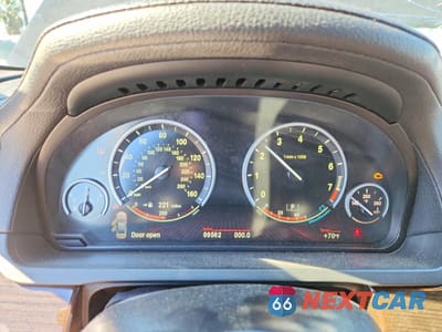 Zdjęcie 9 z 12 samochodu: 2012 BMW 750 LI VIN:WBAKB8C58CC963205 - miniatura