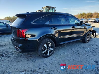 Trzecie zdjęcie samochodu z tyłu: 2023 KIA SORENTO S VIN:5XYRL4LC5PG252228 - miniatura