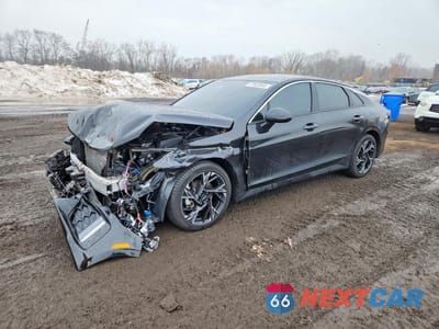2025 KIA K5 GT-LINE KNAG64J74S5352923 - główne zdjęcie licytacji z USA - miniatura