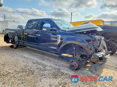 Czwarte zdjęcie samochodu z boku: 2022 FORD F350 SUPER DUTY VIN:1FT8W3DT3NEF56482 - miniatura