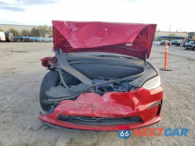 Piąte zdjęcie samochodu w środku: 2025 TESLA MODEL X VIN:7SAXCDE50SF469498 - miniatura