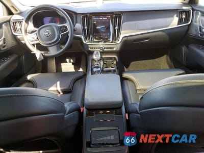 Zdjęcie 8 z 11 samochodu: 2024 VOLVO S90 ULTIMATE VIN:LVYH60AF9RP401712 - miniatura
