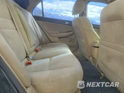 Zdjęcie 10 z 12 samochodu: 2004 HONDA ACCORD LX VIN:1HGCM56314A174175 - miniatura
