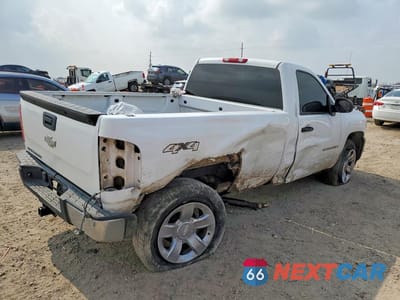 Trzecie zdjęcie samochodu z tyłu: 2007 CHEVROLET SILVERADO K1500 VIN:1GCEK14C27Z584269 - miniatura