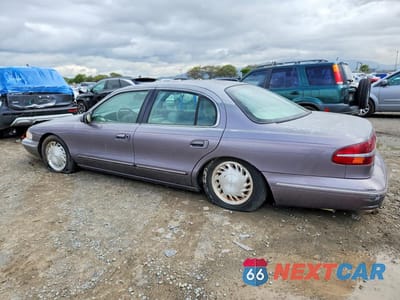 Drugie zdjęcie samochodu z przodu: 1995 LINCOLN TOWN CAR VIN:1LNLM97V9TY638532 - miniatura