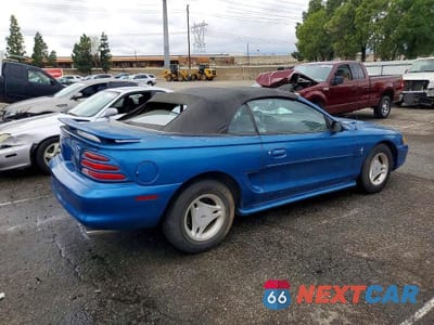 Trzecie zdjęcie samochodu z tyłu: 1994 FORD MUSTANG VIN:1FALP4441RF125375 - miniatura